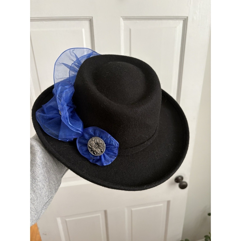 VTG Black Wool Felt Boater Hat Blue Organza Flower Silver Button Trim RN80934